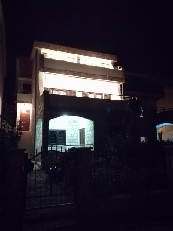 באר Apartments Kuc מראה חיצוני תמונה